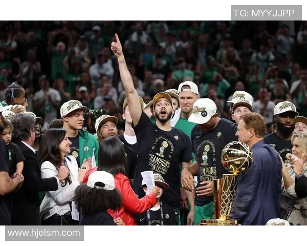 NBA亲承曾考虑离开球队 透露当时的内心挣扎与决策过程